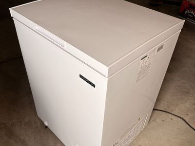 Thomson 5.0 Cubic Foot Chest Freezer