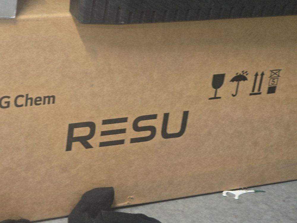whole home battery LG RESU10 9.8kw