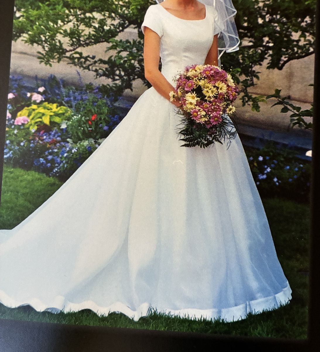 Classic White Short Sleeve Wedding Dress with A-line Skirt and Chapel Train