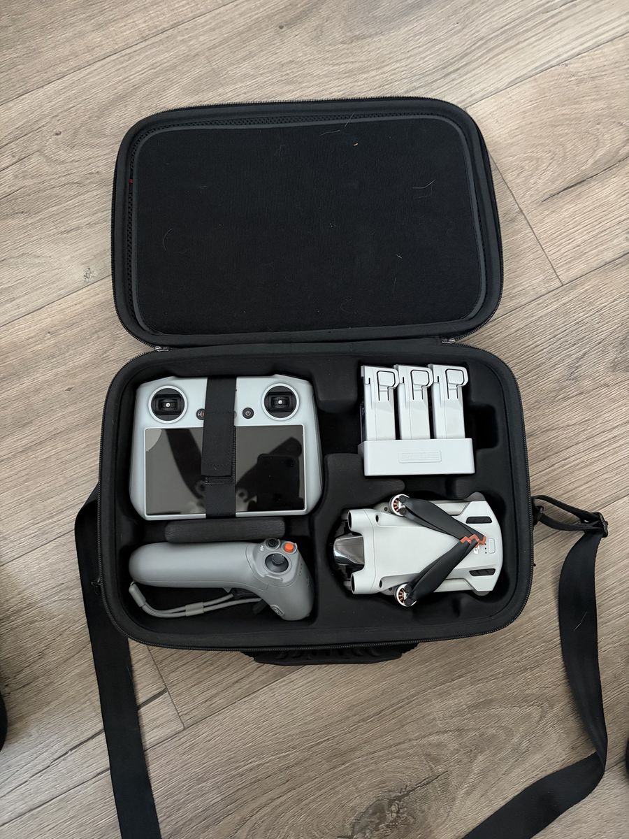 DJI Mini 3 Pro Bundle - $650