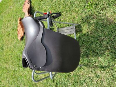 new english saddle