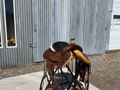 Beautiful All New Leather Western Saddle