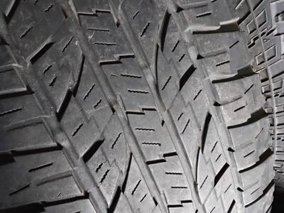* Pair of P265/70R16 Tires *