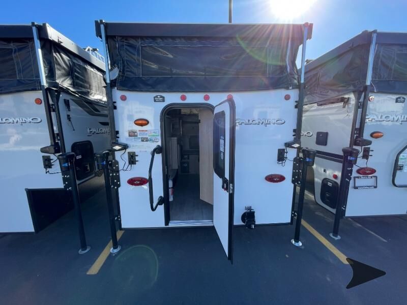 2025 Palomino Backpack SS1240