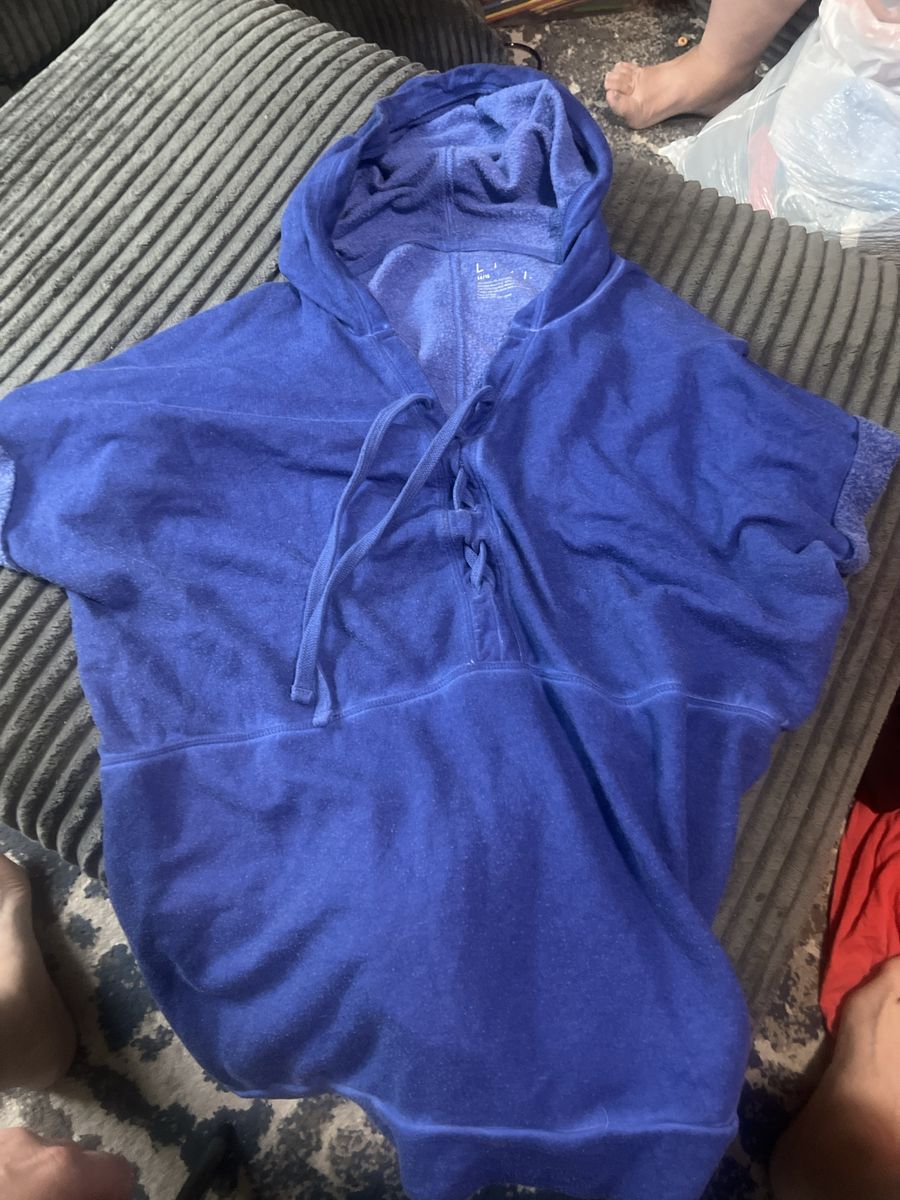Blue Short Sleeve Lace-Up Hooded Sweatshirt size 14/16