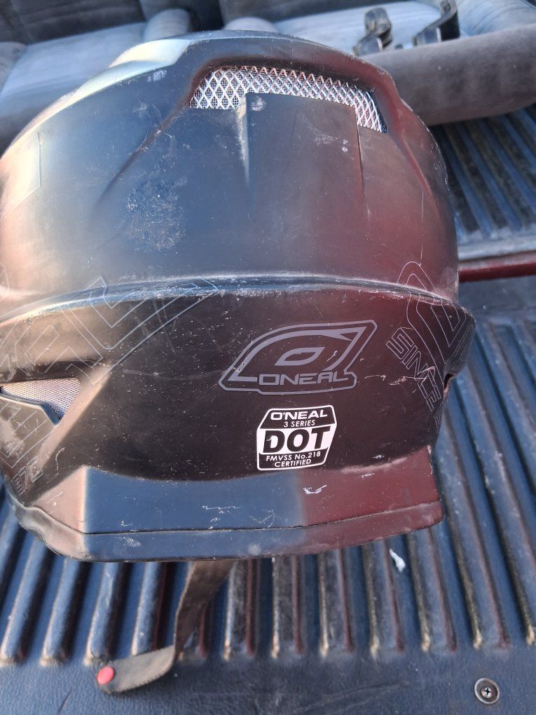 Main image 4