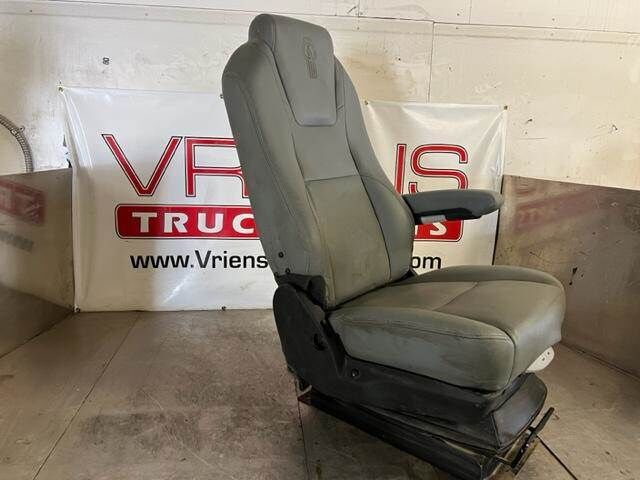 Kenworth T880 Seat