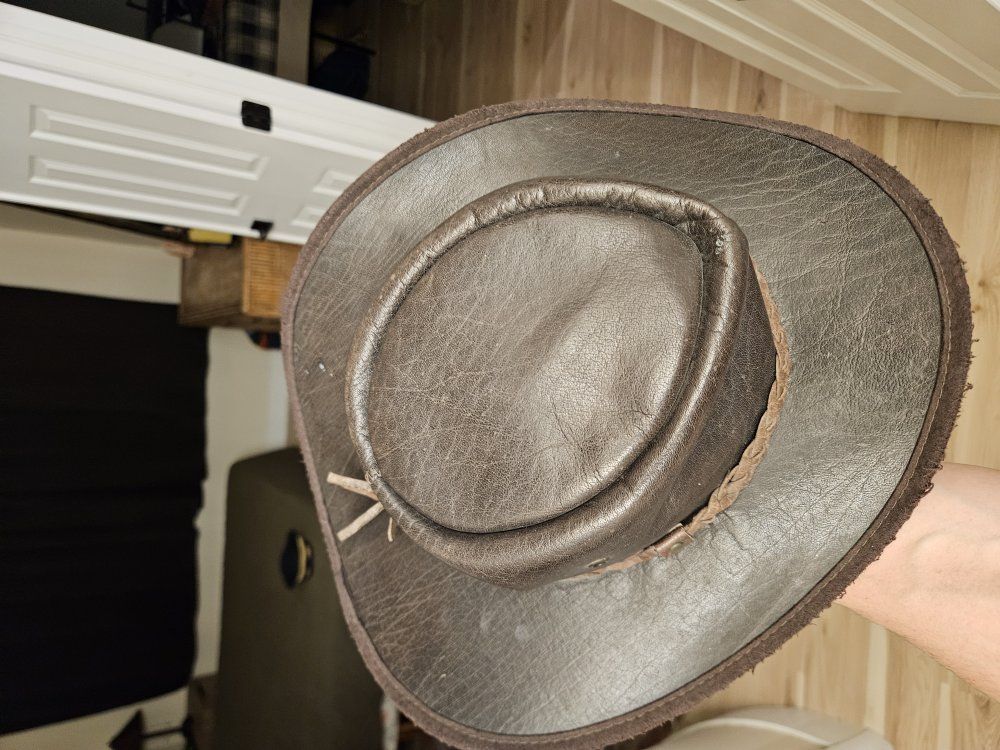 Indiana Jones type hat