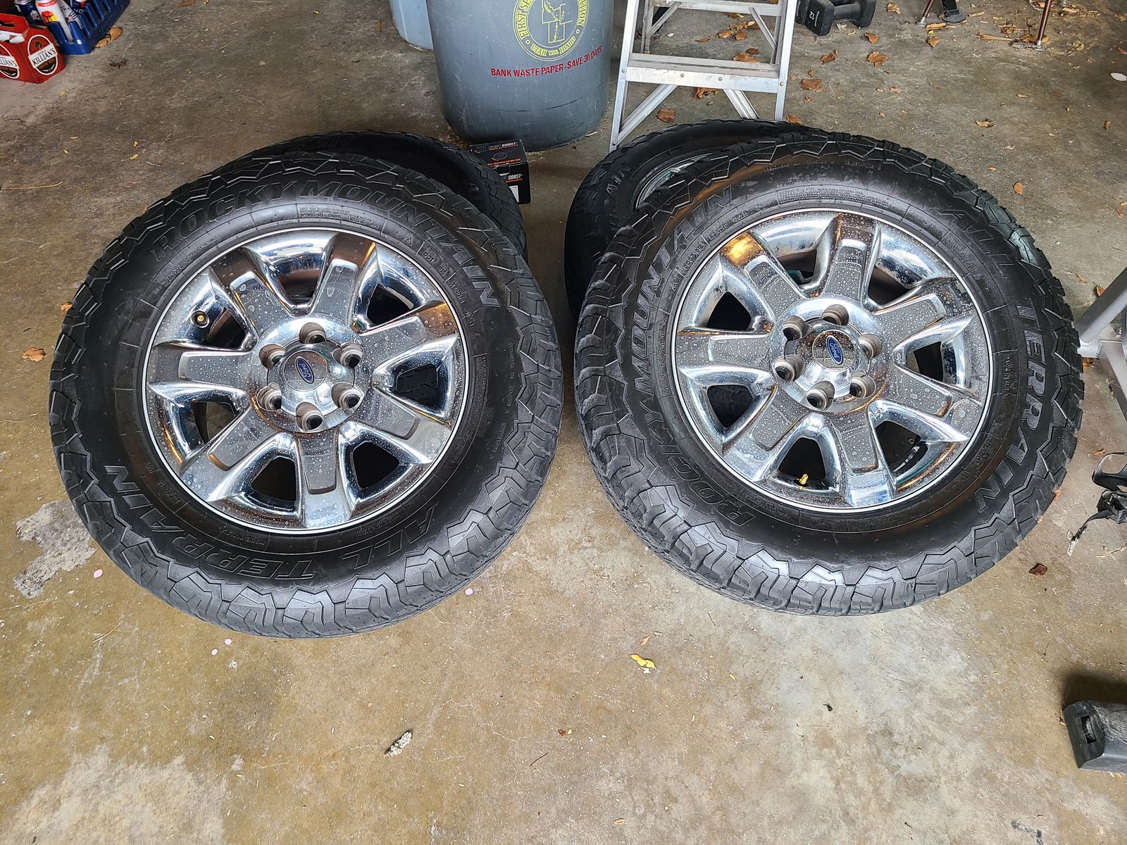 Stock Ford rims