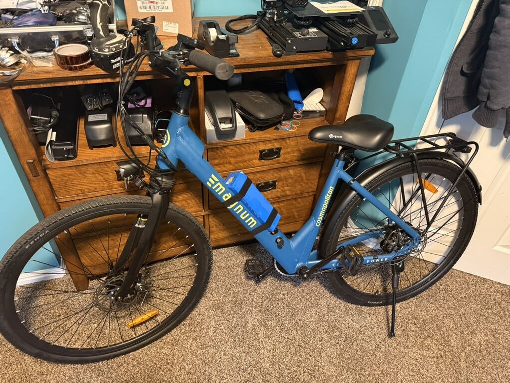 New Magnum Comopolitan Ebikes