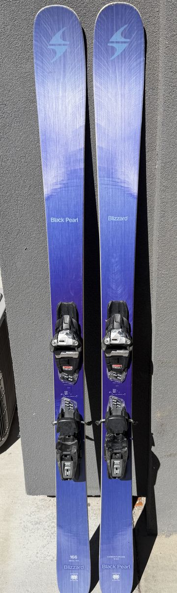 Blizzard Black Pearl 88 166 cm used with Marker Squire Demo Bindings