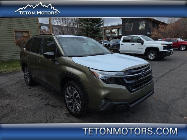 2025 Subaru Forester Touring Hybrid