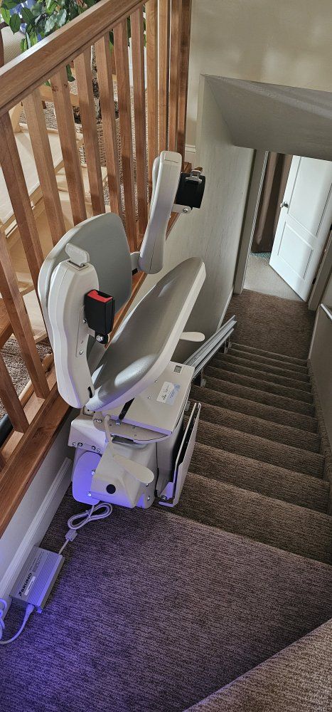Bruno Elite Straight Stair Lift – Like New