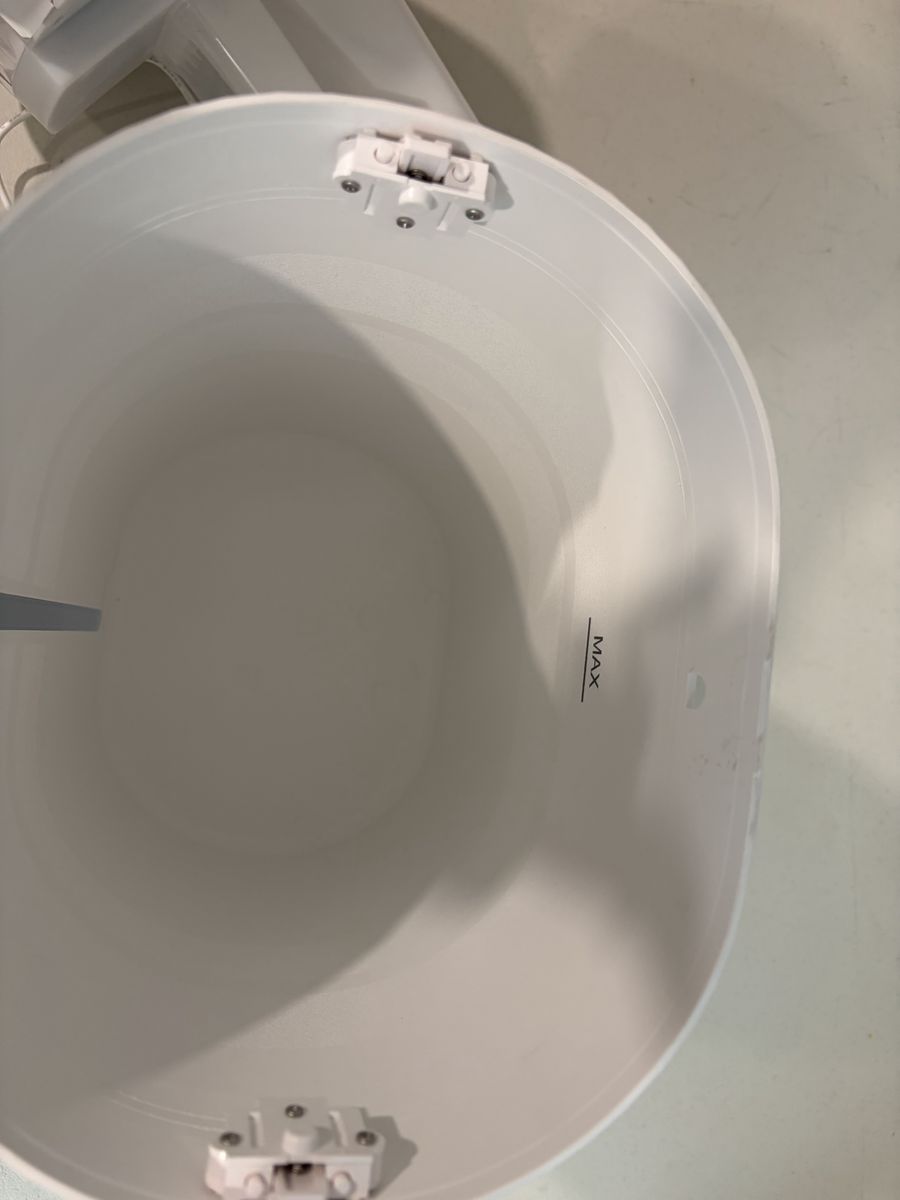 Main image 3