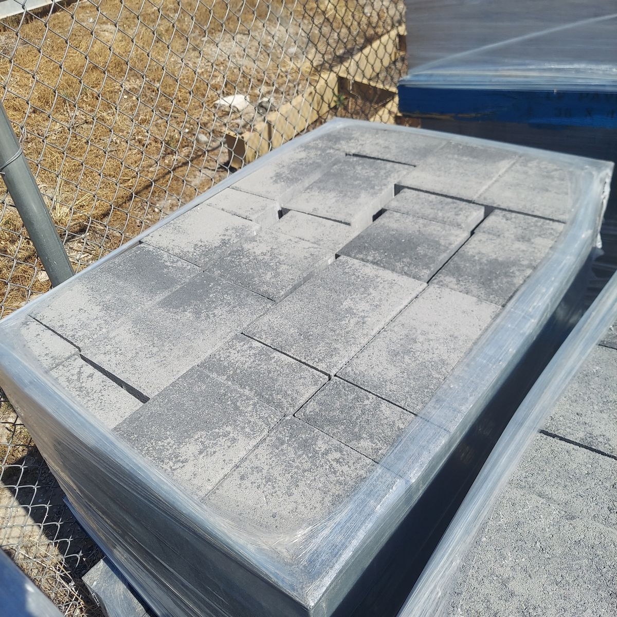 STARDUST ENCORE PAVERS (8x12,8x8,4x8)