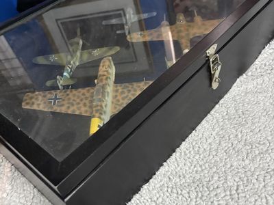 8 Shadow boxes with WWII airplanes