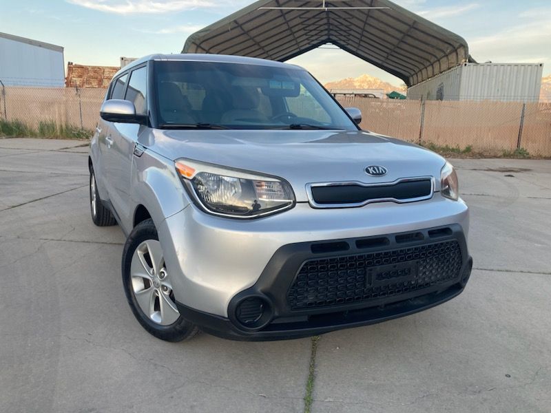 2016 Kia Soul Base