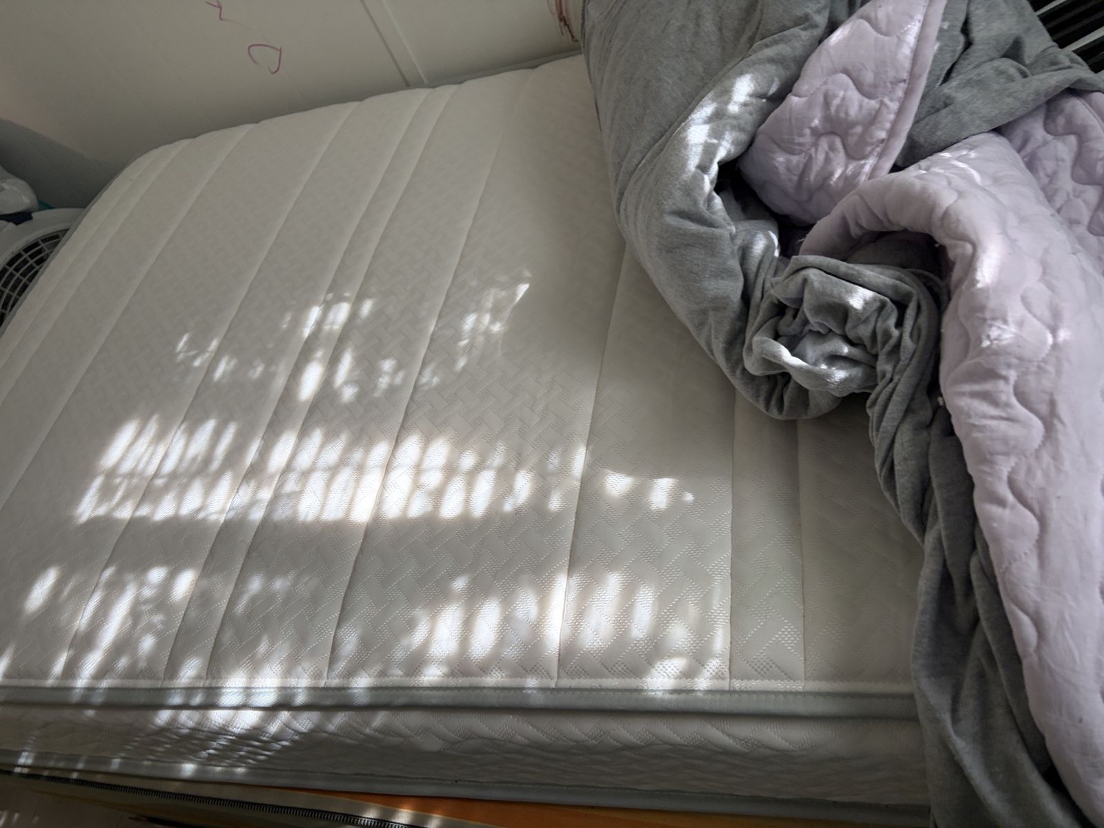 Twin mattress