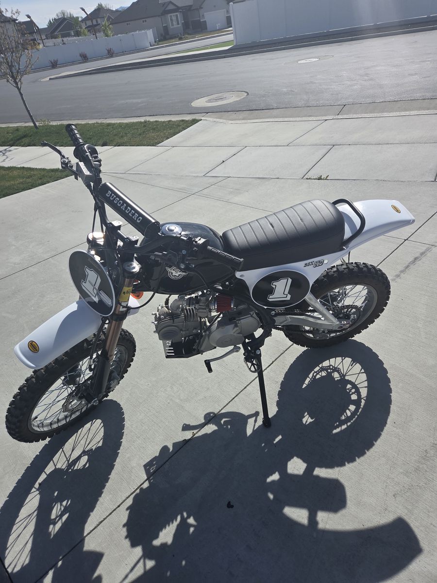 Retro 2025 Buscadero BSX 140 Pit Bike