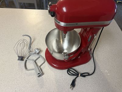 Kitchen aid professional hd red. Lightly used