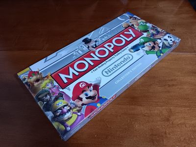 NEW SEALED Monopoly Nintendo Collector’s Edition Board Game.