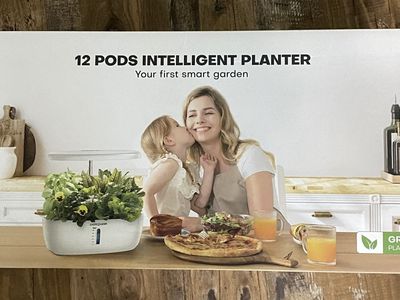 12 Pods Intelligent Planter