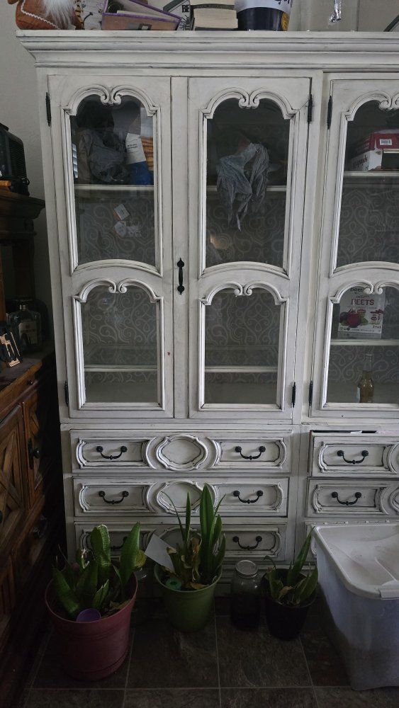 Main image 3