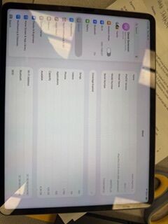 13" IPad Pro 6th gen 128 GB