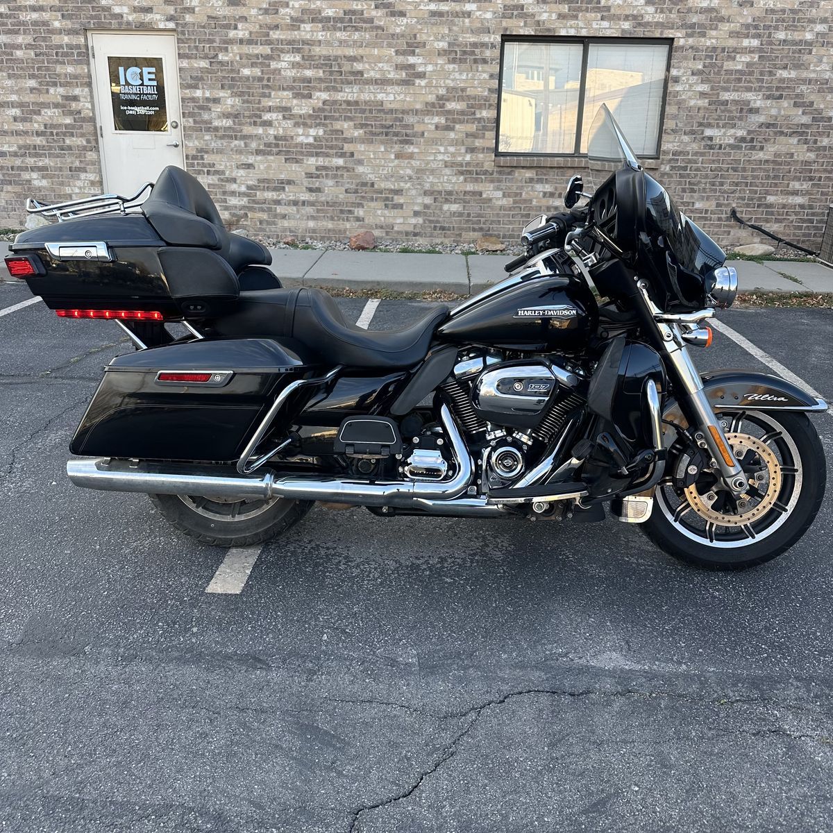2019 Harley Davidson Ultra Classic 107 - FINANCING AVAILABLE!