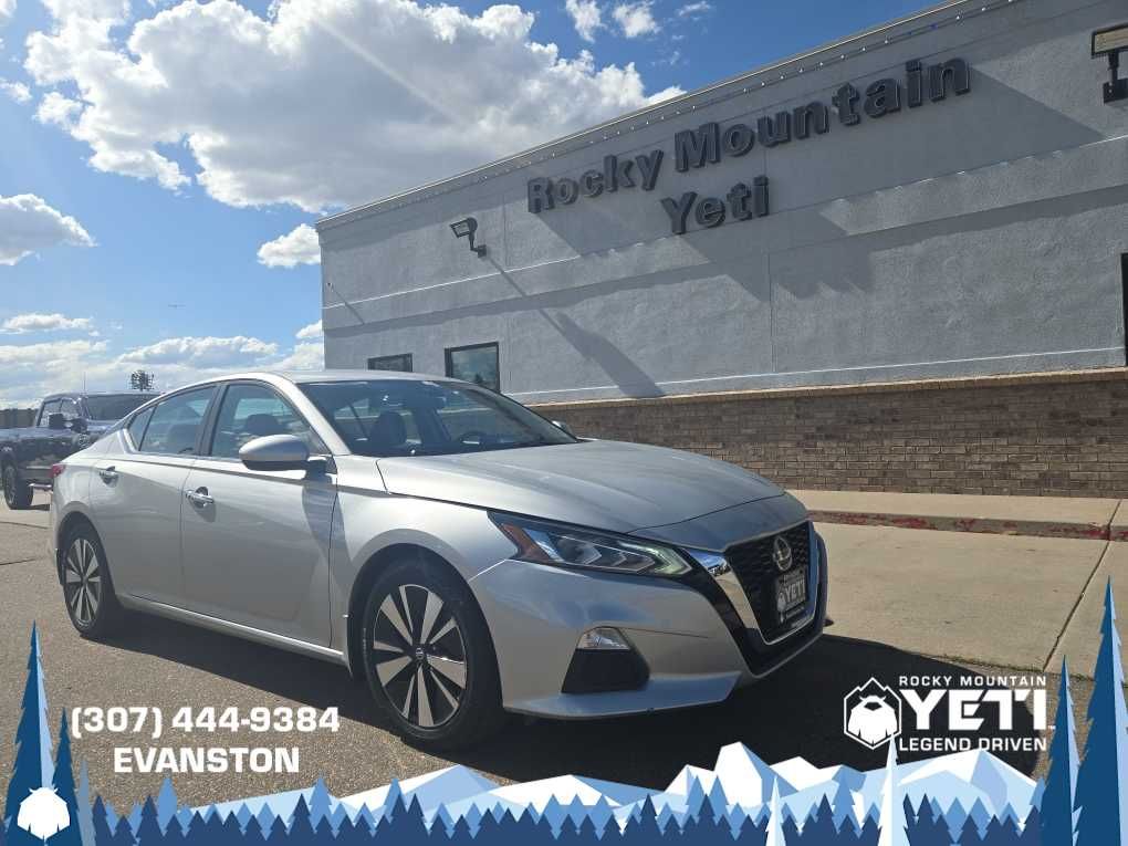 2021 Nissan Altima 2.5 SV