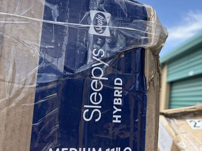 New in Box - Sleepy’s by Sealy 11” Queen Hybrid Mattress