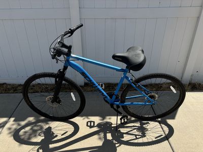 *Used* Shwinn Bike