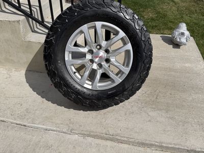 Gmc Sierra 1500 Rims and Tires 285/65R18 Bfg Ko2