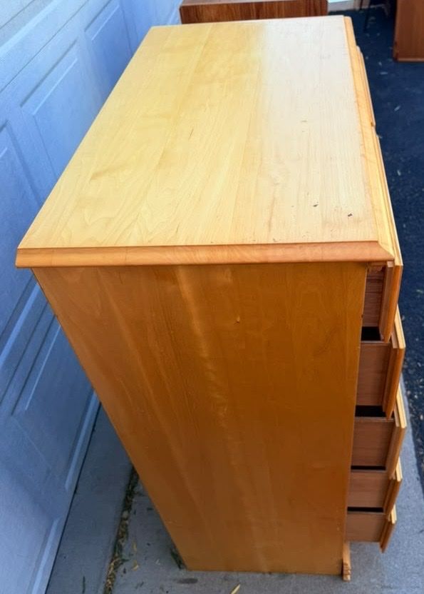 Main image 5
