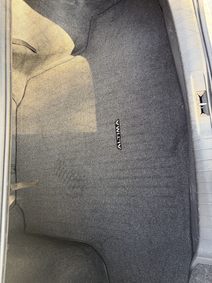 Main image 19