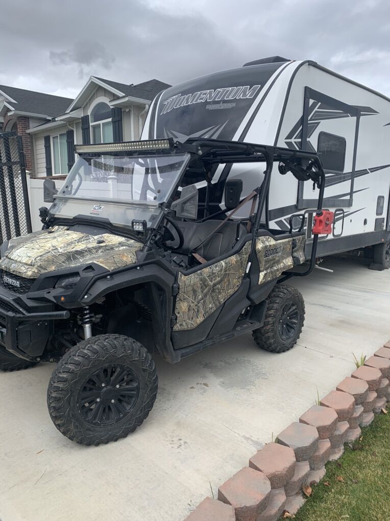 Honda Pioneer 1000-5 Deluxe 2018