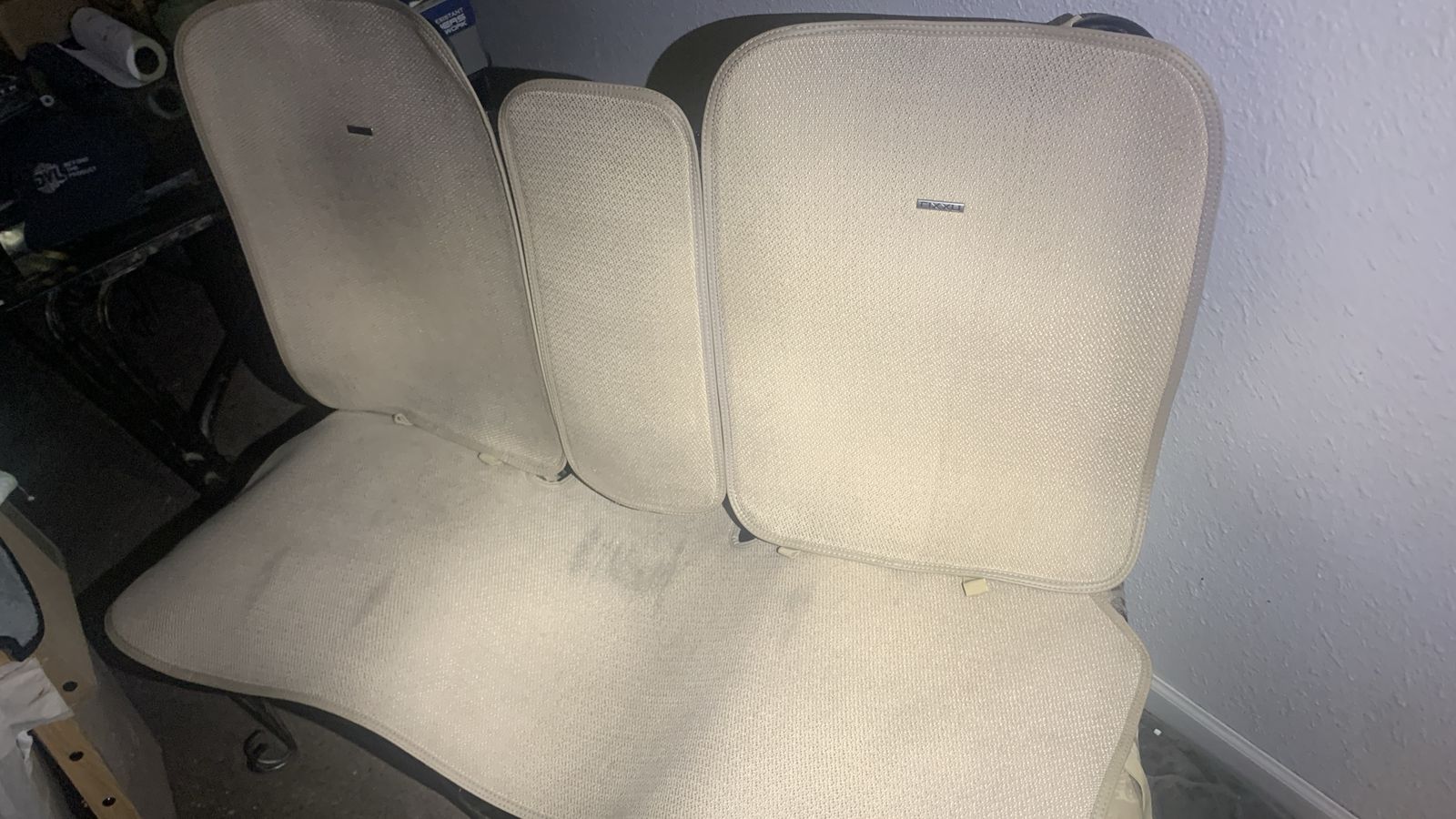 Bench seat protector, perfect for dogs