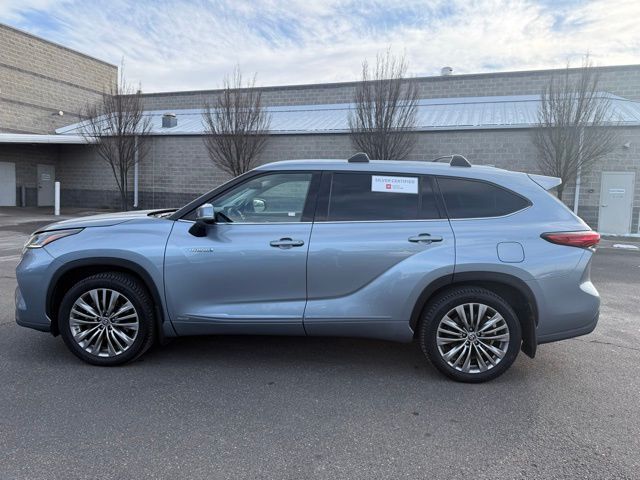 2021 Toyota Highlander Platinum