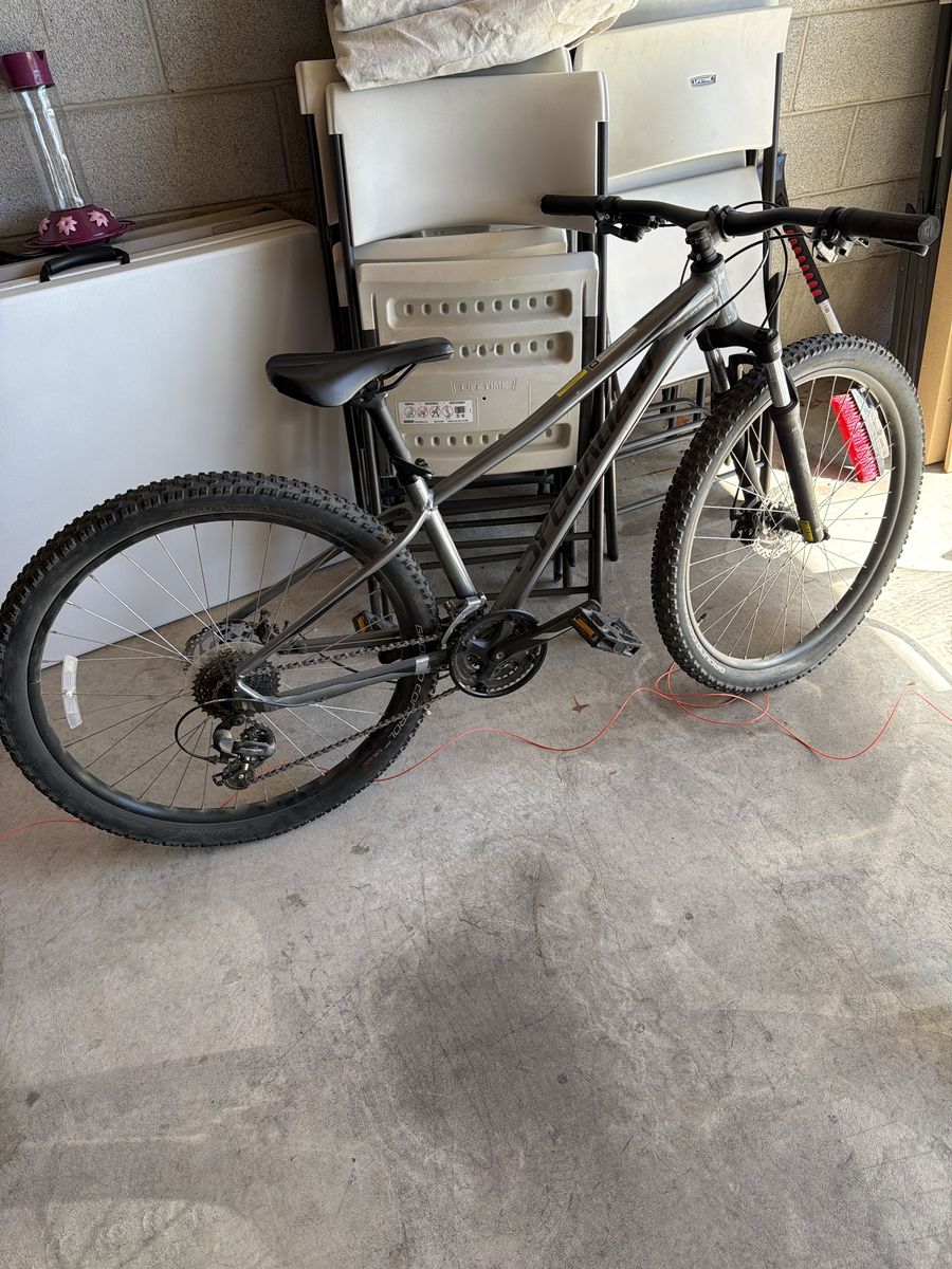 Specialized Pitch Mens S Mountain Bike