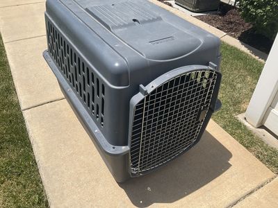 XL Dog crate/kennel