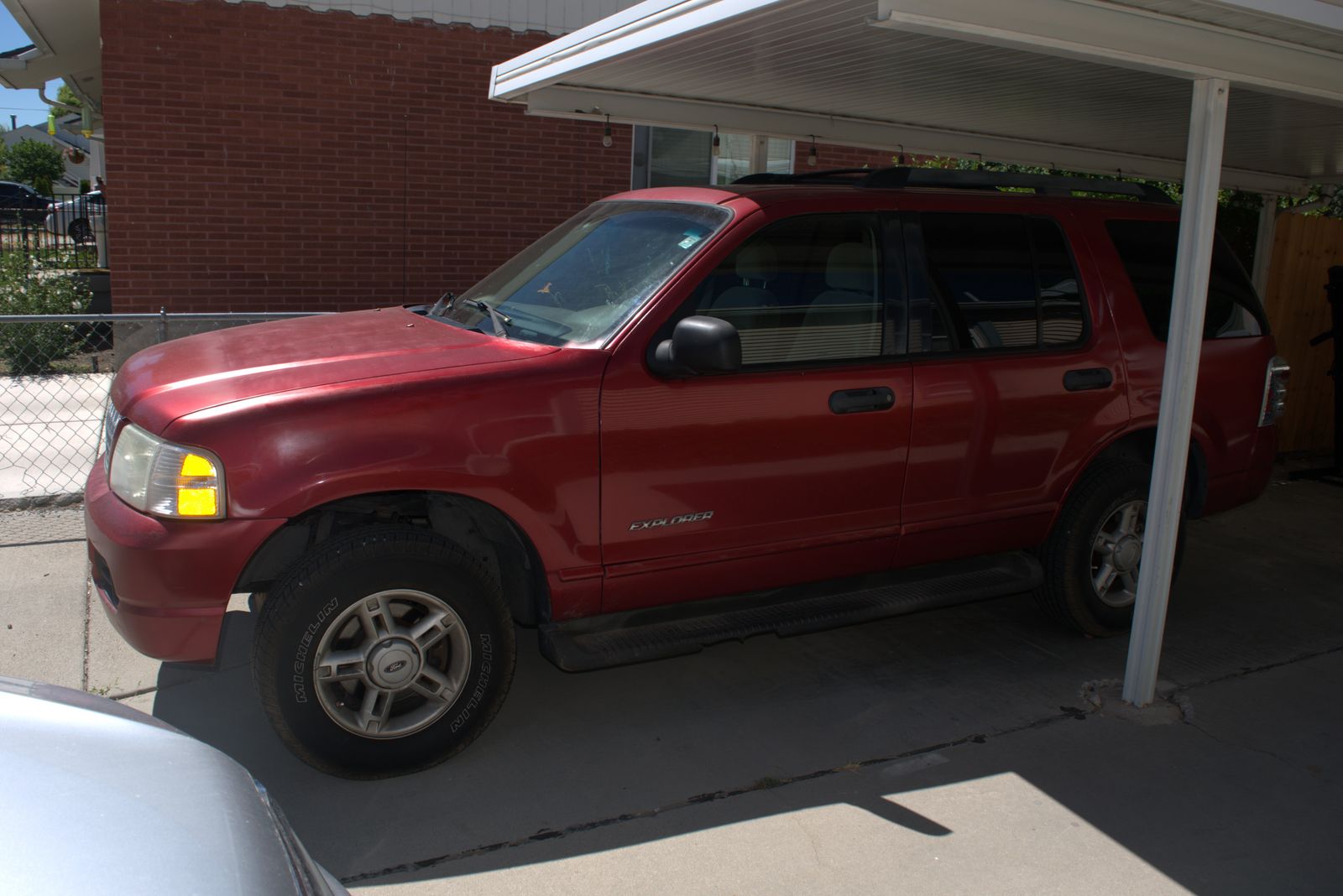 2005 FORD EXPLORER XLT