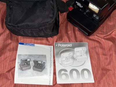 Polaroid 600 Vintage Camera
