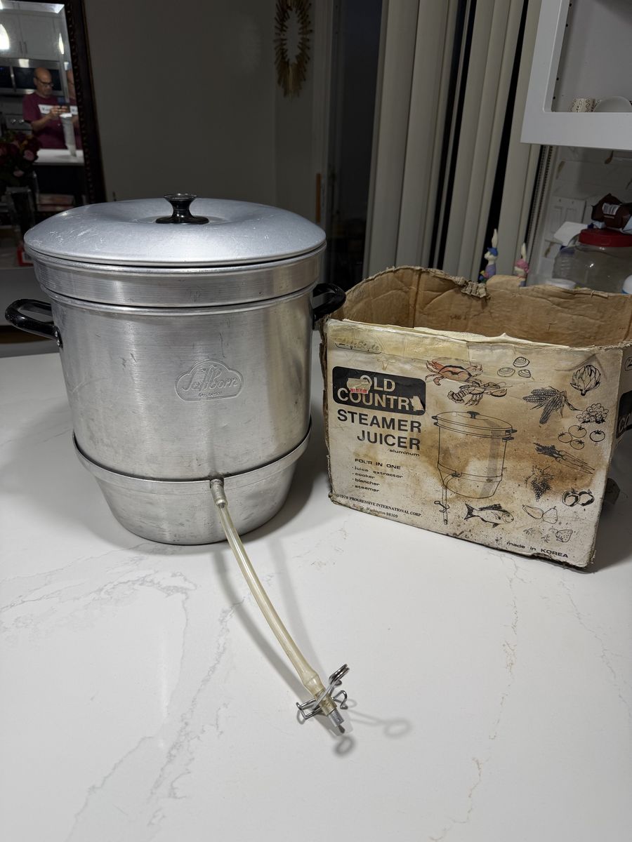 Old Country Aluminum Steamer Juicer with Original Box