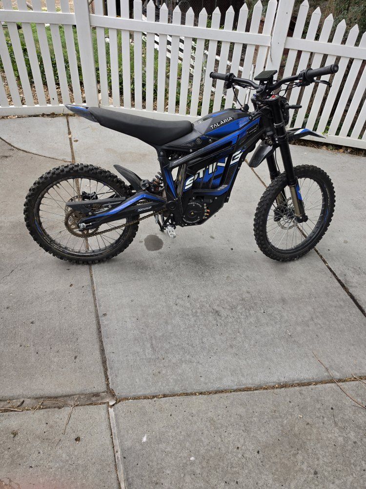 Talaria Sting R MX4 Electric Dirt Bike