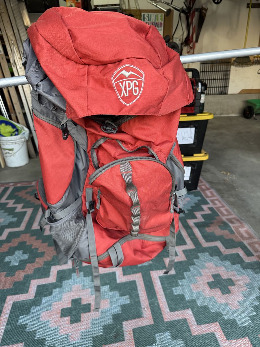 New! XPG Mountaineering Backpack Backpacking