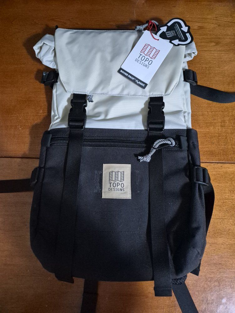 Topo Designs Rover Pack Classic Backpack, Bone White/Black. new with tags.