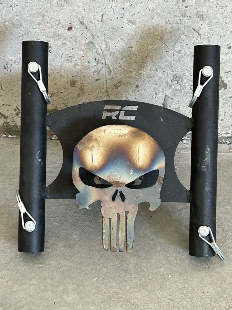 HITCH COVER WITH FLAG HOLDER