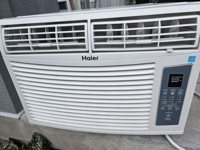 Window AC Unit - Haier ESA3089 (No label - Not sure)