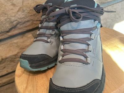 Kids Salomon Mid Outward Hiking Boots / Kids 1 / Grey