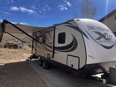 2015 Heartland Sundance XLT Ultra Lite 221RB